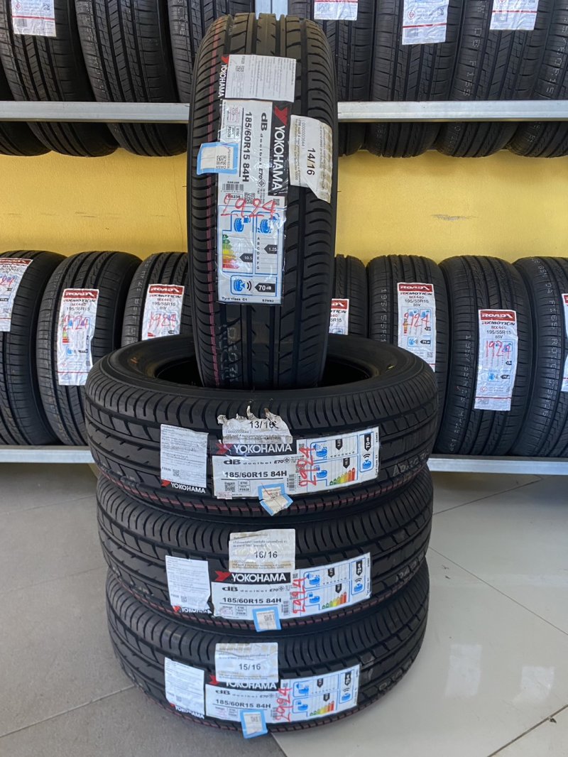 http://pattraautohaus.com/tyre//car/car_1727419362.jpg